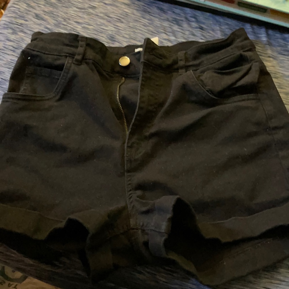 Black high waisted shorts